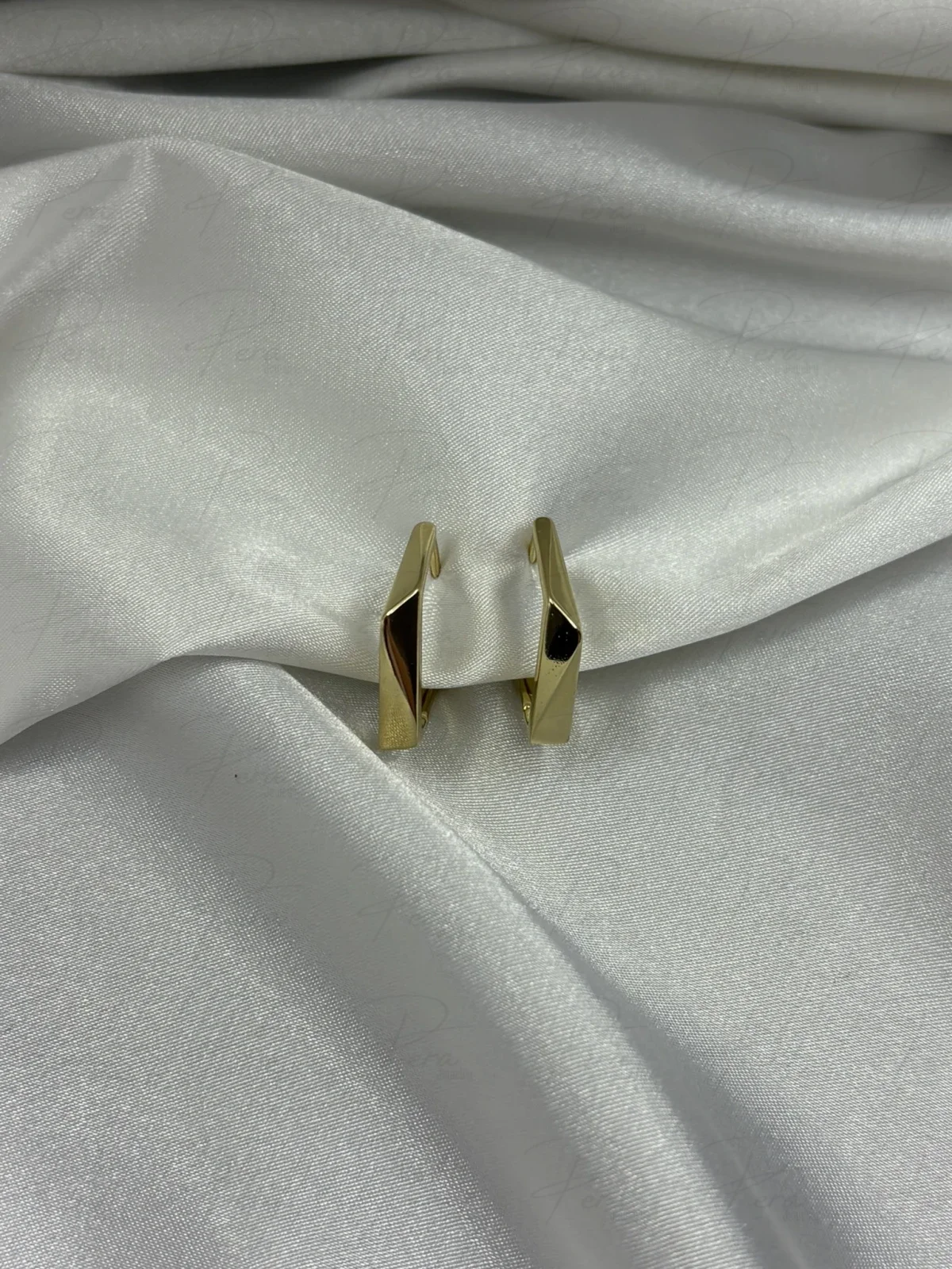 14k Beşgen Küpe (Büyük Boy)